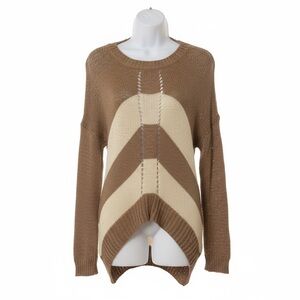 Foreign Exchange Sweater Size M